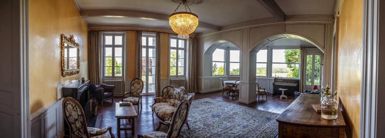 Le Domaine De Langlardie Soudat Eksteriør bilde